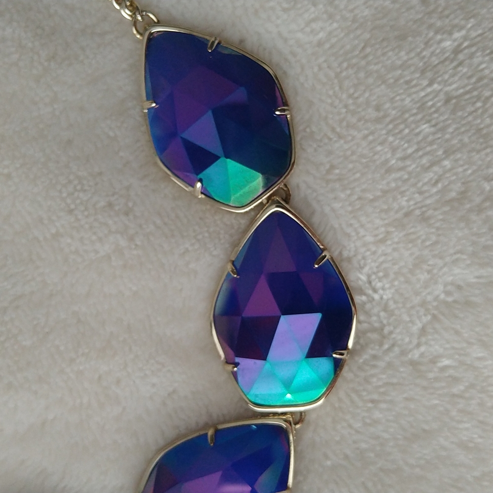 Kendra Scott Iridescent Cobalt Connely Necklace Gold Statement Rare - Picture 7 of 9